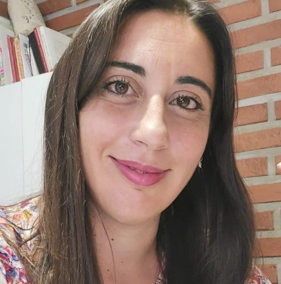 Licenciada Marina Aragona
